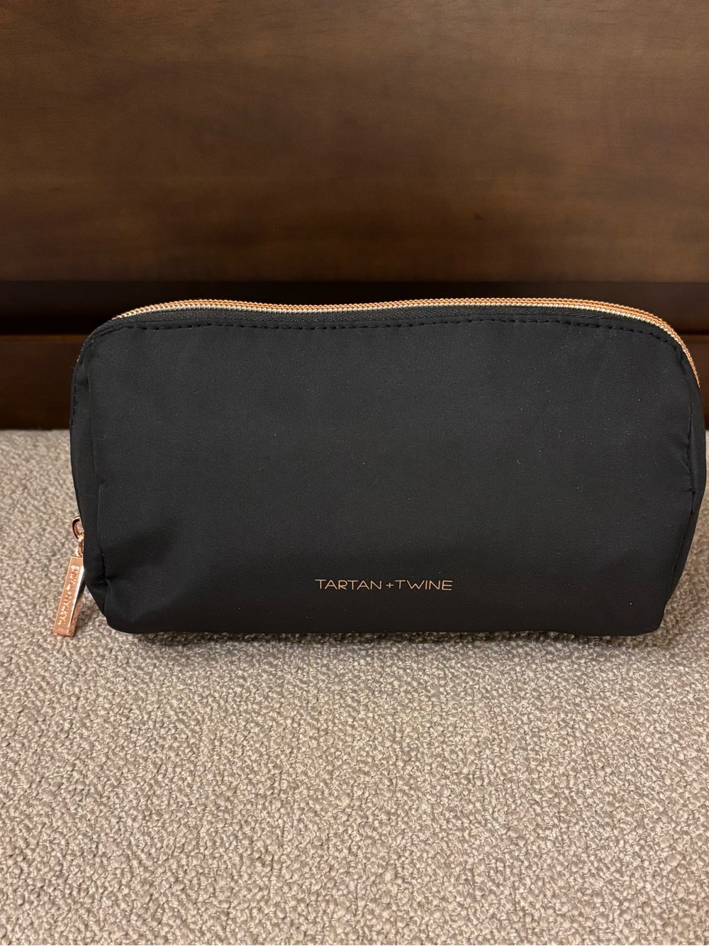 Tartan + Twine Set of 2 Black Travel Cosmetic Pouch with Rose Gold Zippers - Picture 3 of 3